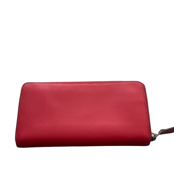 Coach Vibrant Red accordion zip Wallet Like New - Picture 3 of 8